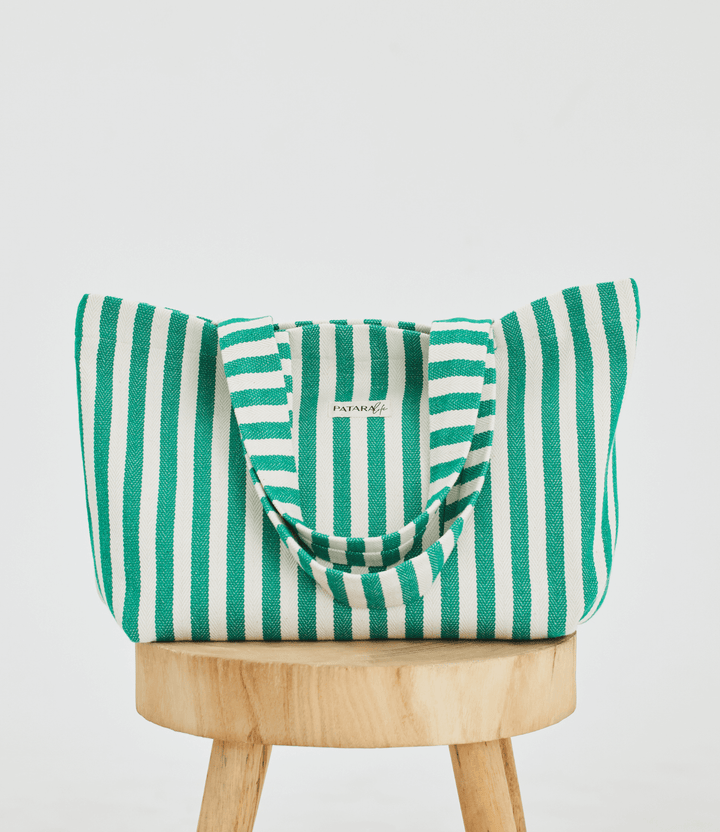 The Ultimate Guide to Finding Your Perfect Beach Tote