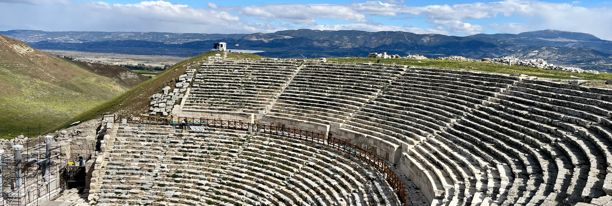 WHISPERS OF WOOL AND WEAVE: TRACING THREADS THROUGH TIME AT LAODICEA