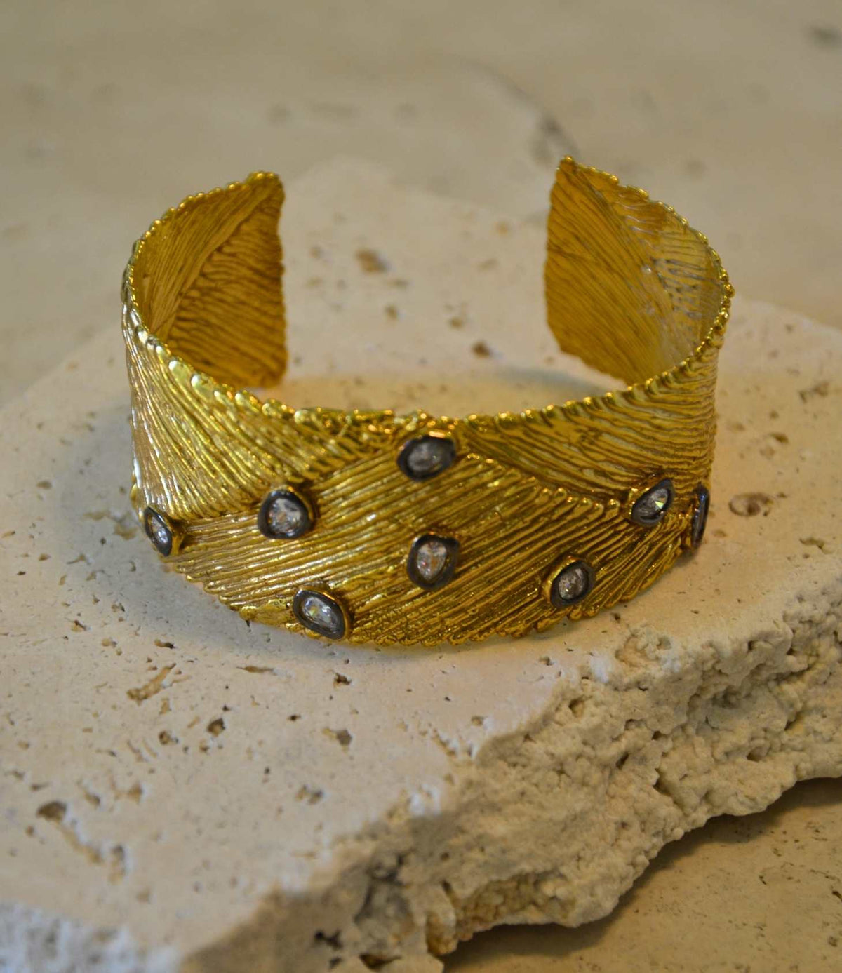 Empress Laurel Cuff
