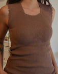 Kastamonu Soft Layer Top – Ribbed in soft ribbed brown texture for everyday layering.
